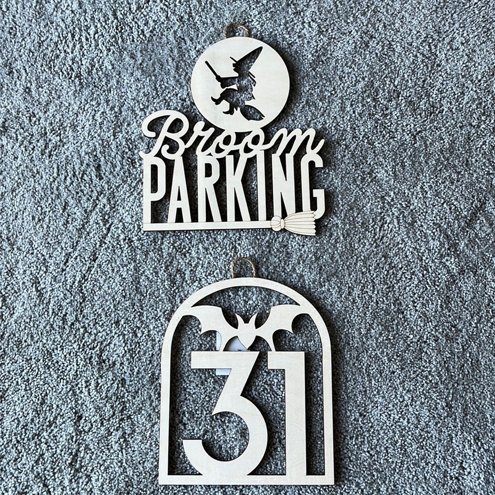 NEW DIY Halloween Hanging Wooden Signs